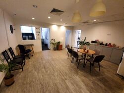 Peninsula Shopping Complex (D6), Office #485734501